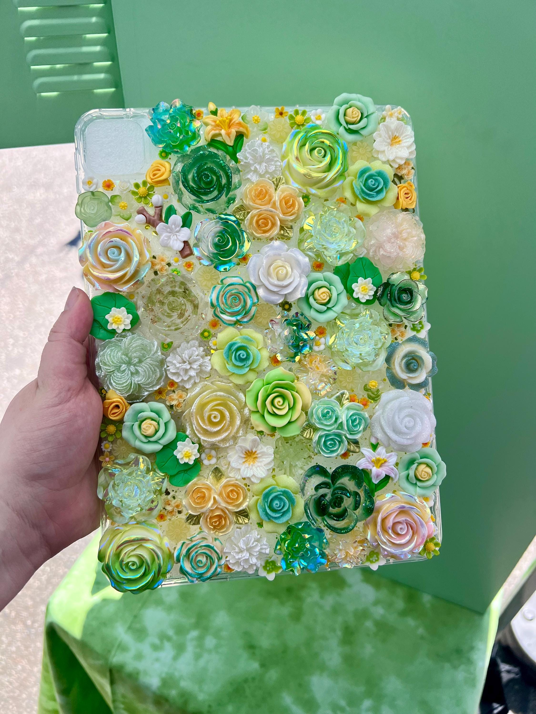 Garden Bloom iPad Pro Case (3rd/4th Gen 11")