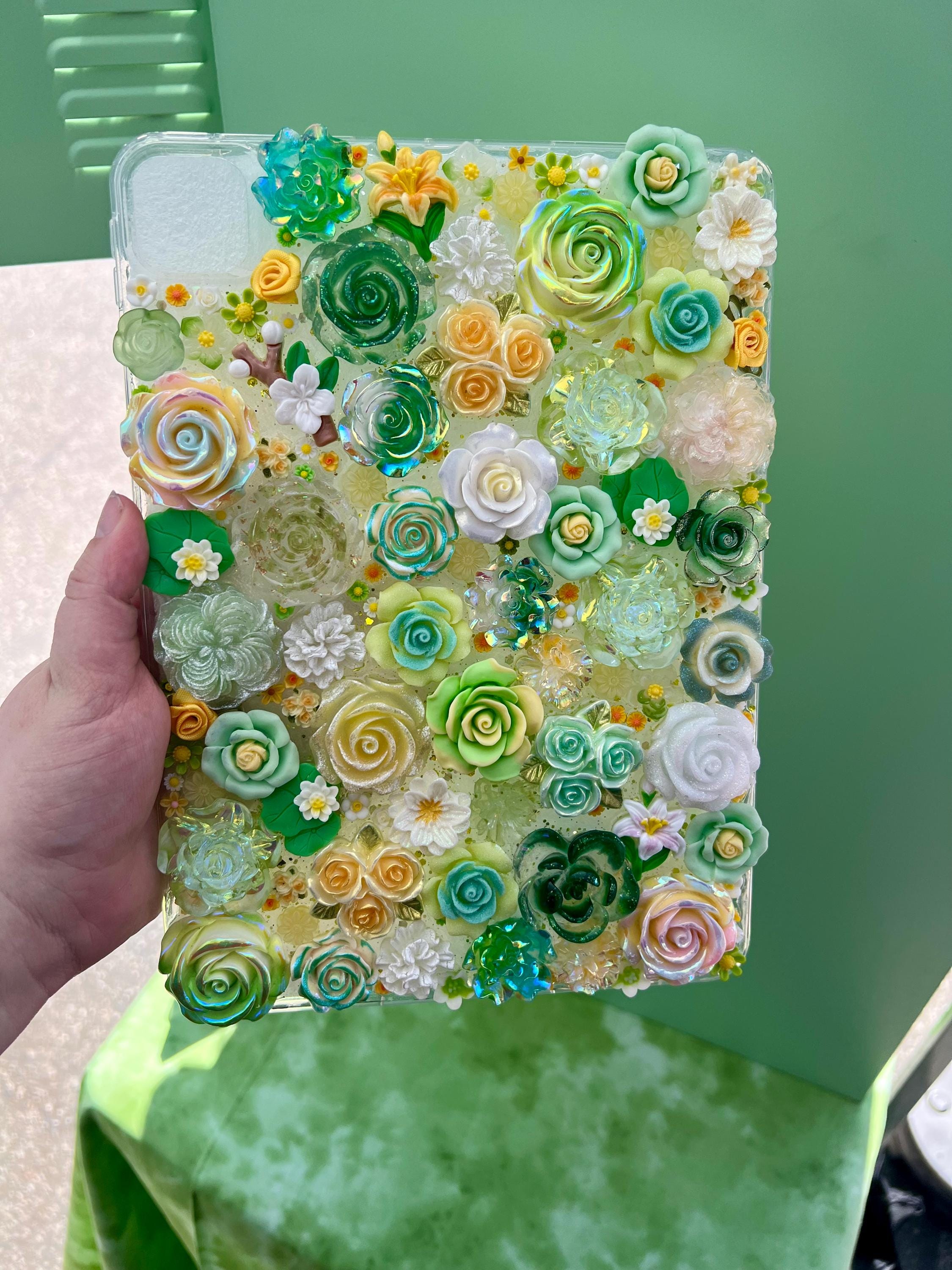 Garden Bloom iPad Pro Case (3rd/4th Gen 11")
