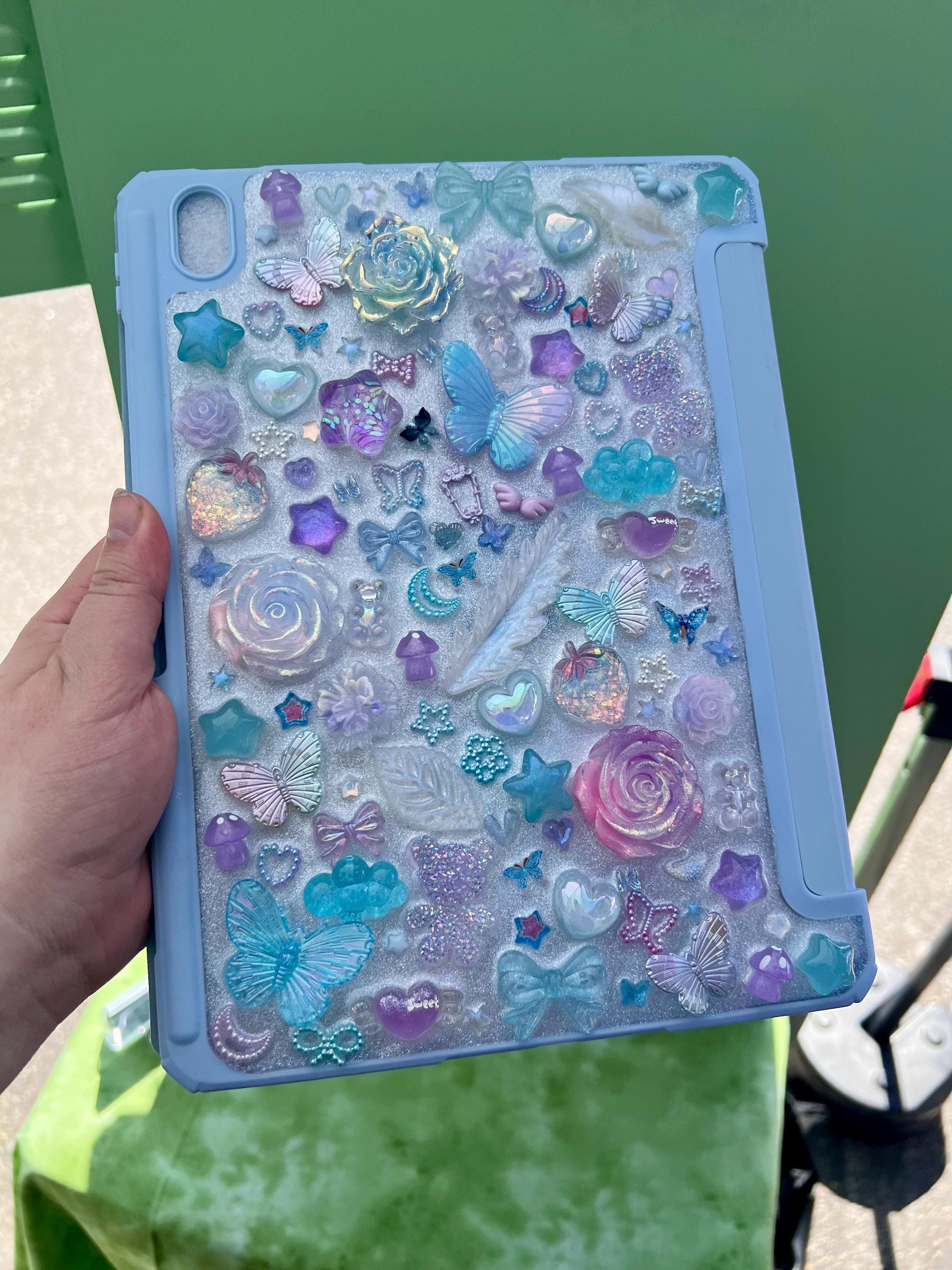 Pastel Butterfly & Star Garden (ONLY ONE AVAILABLE!) Ipad Air (Gen 4-5)