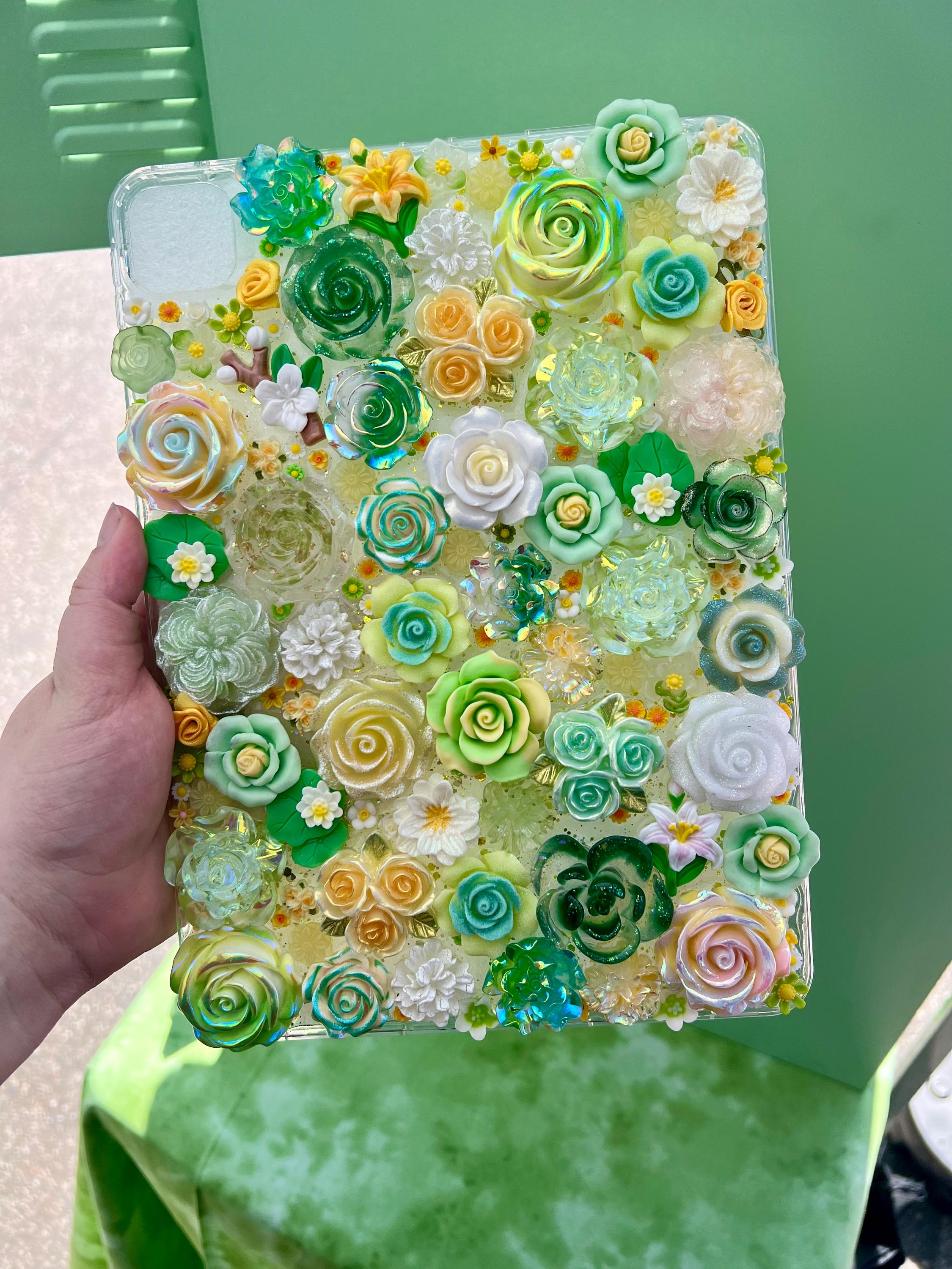 Garden Bloom iPad Pro Case (3rd/4th Gen 11")