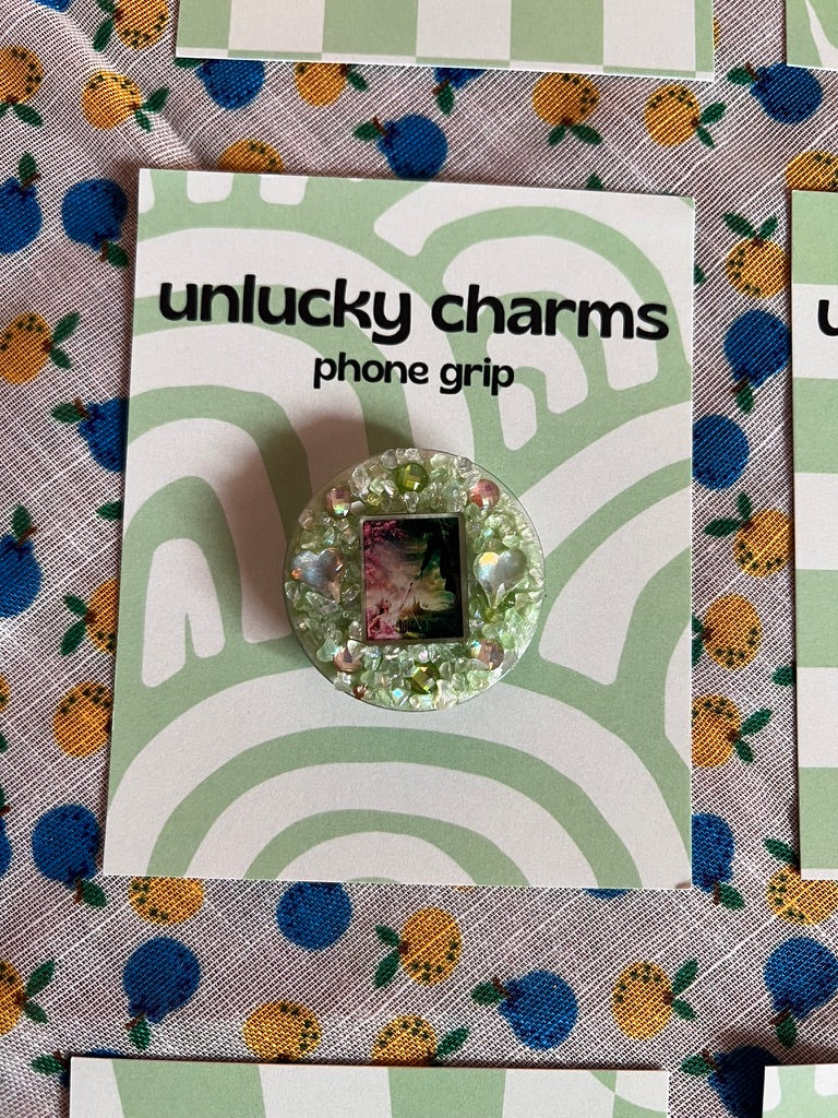 wicked inspired 3D phone grips / phone accessories / shiz, wiz, glinda, elphaba