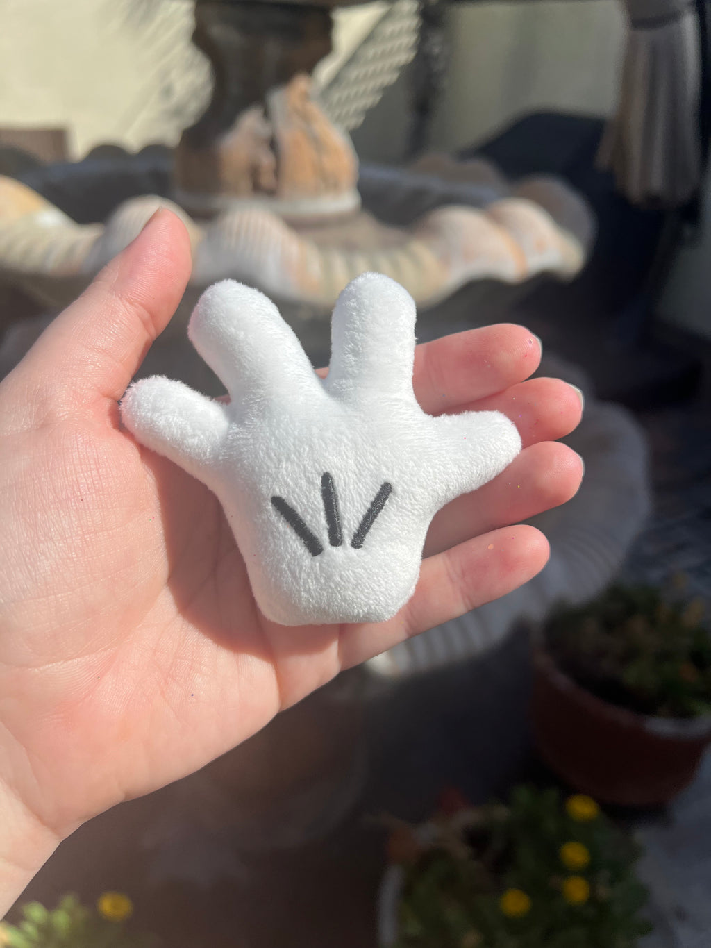 Mr. Mouse's Hand - Phone Grip